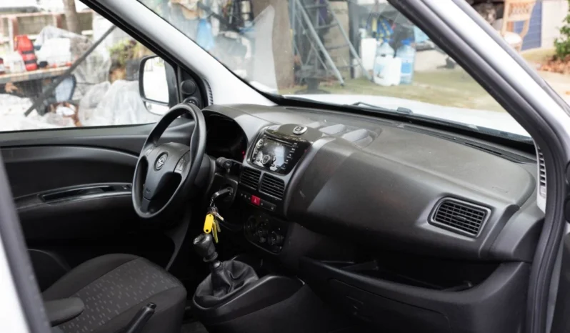 
								Opel Combo 2016 Van L2H2 2,4t 1.6 Diesel MAXXI full									