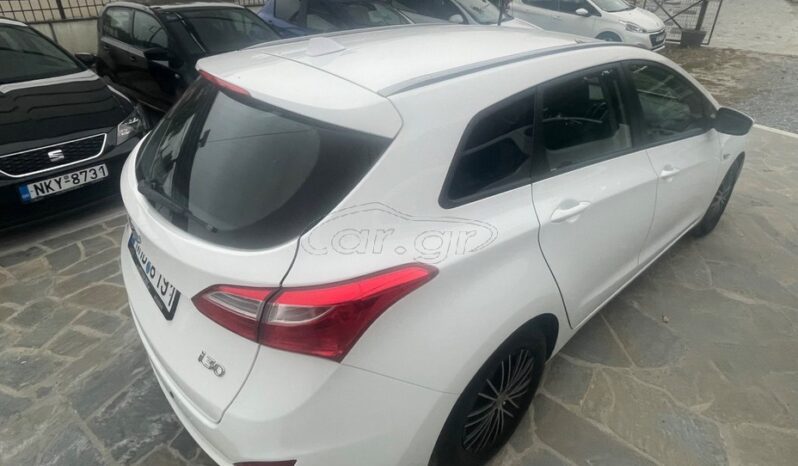 
								Hyundai i 30 2016 CW 1.6 CLASSIC full									