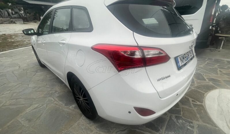 
								Hyundai i 30 2016 CW 1.6 CLASSIC full									