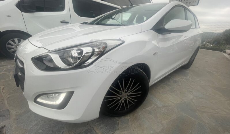 
								Hyundai i 30 2016 CW 1.6 CLASSIC full									