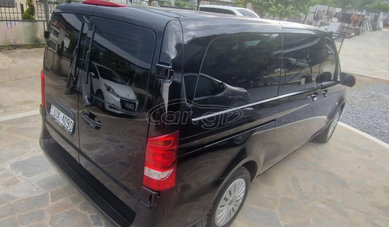 
								Mercedes-Benz Vito 2019 Van Long 116 CDI 7G full									