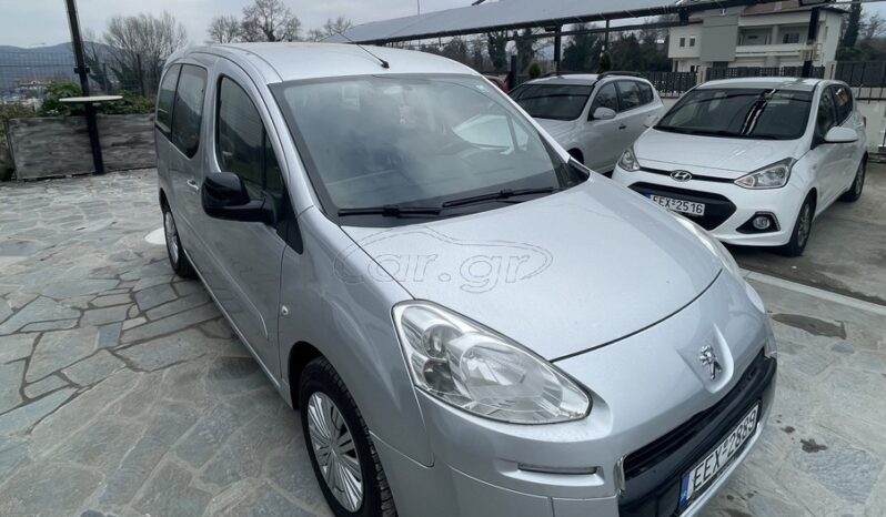 
								Peugeot Partner 2013 full									