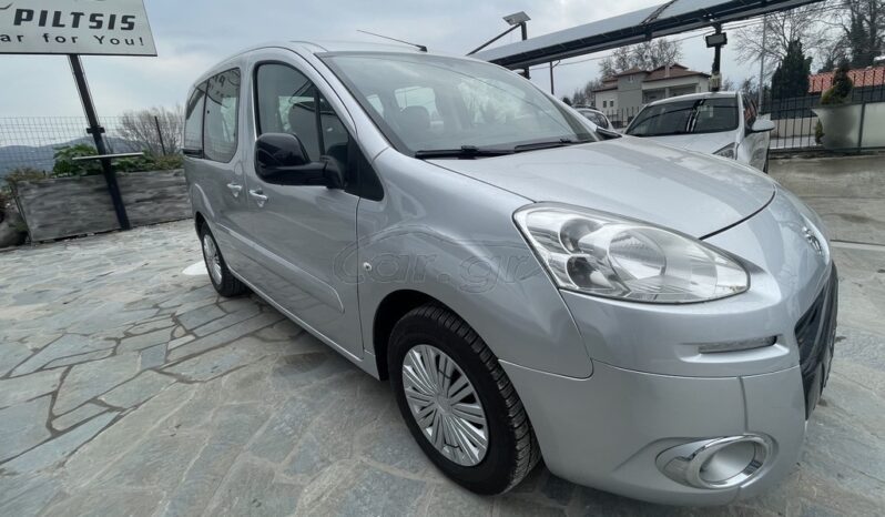 
								Peugeot Partner 2015 full									