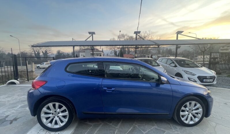 
								Volkswagen Scirocco 2009 full									