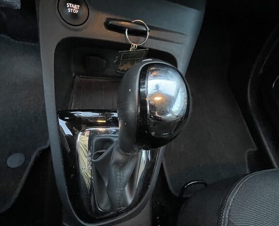 
								Renault Captur 2016 full									