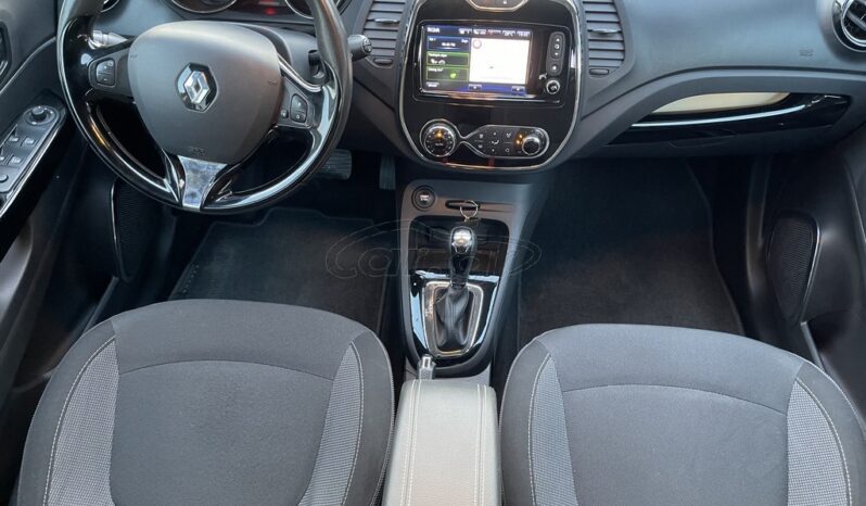 
								Renault Captur 2016 full									
