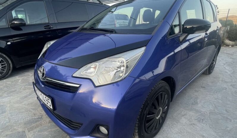 
								Toyota Verso-S 2011 ACTIVE full									