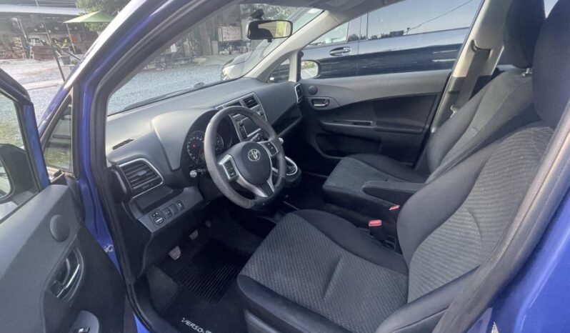 
								Toyota Verso-S 2014 full									