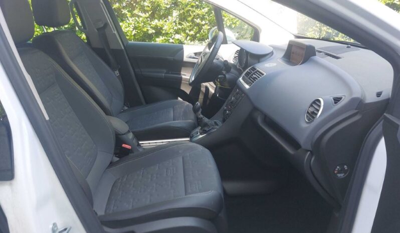 
								Opel Meriva 1.4 Turbo full									